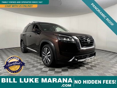 Used 2022 Nissan Pathfinder Platinum w/ Lighting Package (N92)