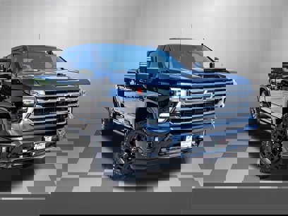 Used 2024 Chevrolet Silverado 2500 High Country w/ Midnight Edition