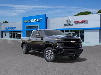 New 2025 Chevrolet Silverado 2500 Custom w/ Custom Value Package