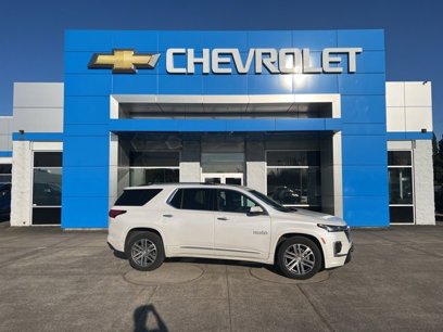 Used 2023 Chevrolet Traverse High Country