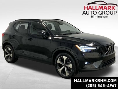 Used 2023 Volvo XC40 B4 Ultimate