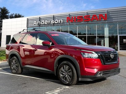 Certified 2022 Nissan Pathfinder SV w/ SV Black Package