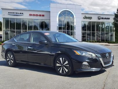 Used 2022 Nissan Altima 2.5 SV
