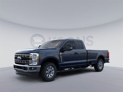 New 2025 Ford F250 XLT w/ FX4 Off-Road Package