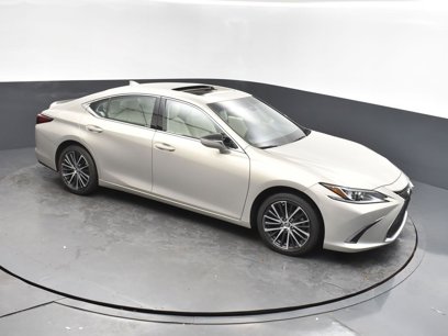 Used 2022 Lexus ES 350 w/ Premium Package