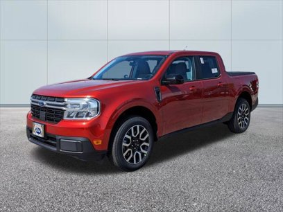 New 2024 Ford Maverick Lariat