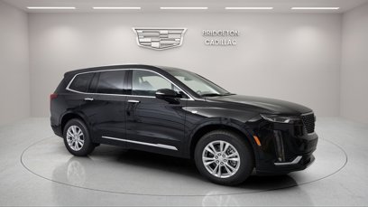 New 2025 Cadillac XT6 Luxury