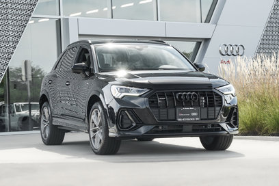 Certified 2025 Audi Q3 2.0T Premium w/ Convenience Package
