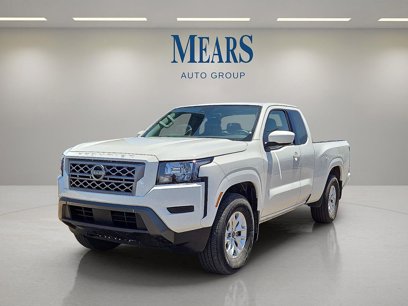 Used 2024 Nissan Frontier SV
