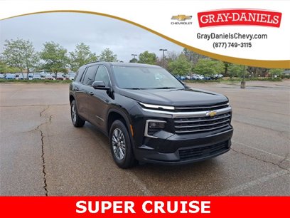 New 2025 Chevrolet Traverse LT w/ Enhanced Driving Package