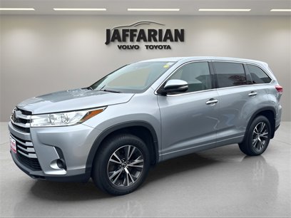 Used 2017 Toyota Highlander LE