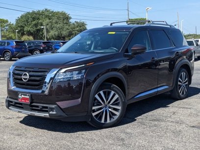 Certified 2022 Nissan Pathfinder Platinum w/ Cargo Package