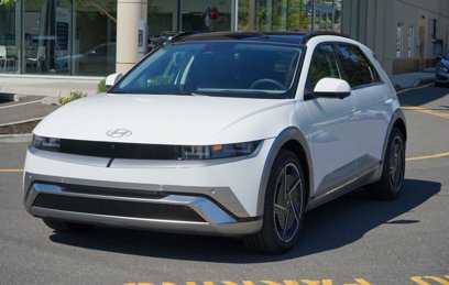 New 2025 Hyundai Ioniq 5 Limited