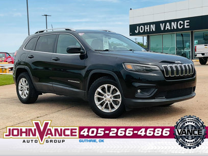 Used 2019 Jeep Cherokee Latitude w/ Popular Appearance Group