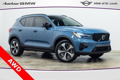 Used 2023 Volvo XC40 B5 Ultimate w/ Climate Package