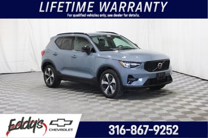 Used 2023 Volvo XC40 B4 Ultimate