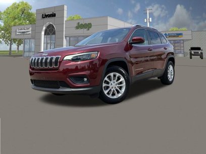 Used 2019 Jeep Cherokee Latitude w/ Popular Appearance Group