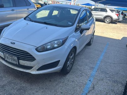 Used 2015 Ford Fiesta SE