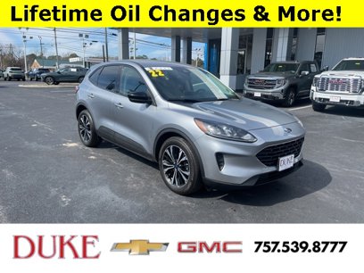 Used 2022 Ford Escape SE w/ SE Sport Appearance Package