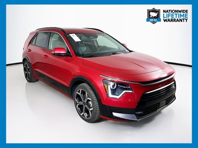 Used 2023 Kia Niro EX Touring
