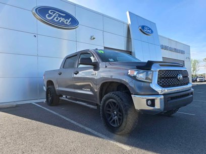 Used 2019 Toyota Tundra SR5 w/ SR5 Upgrade Package