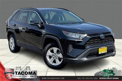Used 2021 Toyota RAV4 LE