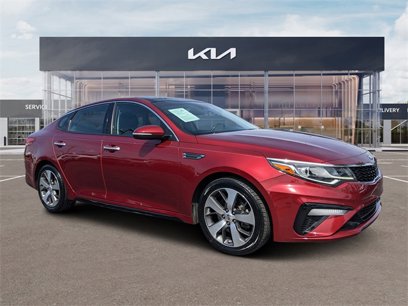 Used 2019 Kia Optima S w/ S Panoramic Sunroof Package