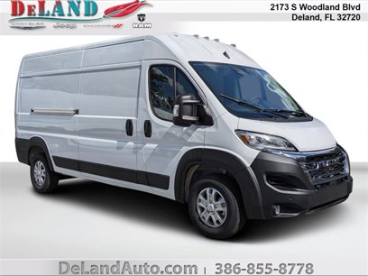 New 2025 RAM ProMaster 2500 w/ Quick Order Package 22G SLT