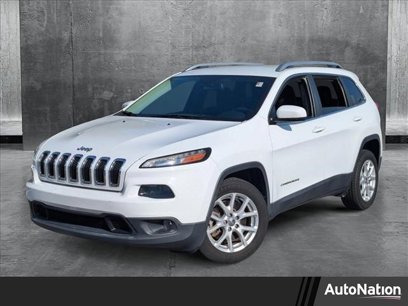 Used 2017 Jeep Cherokee Latitude w/ Safety/Convenience Group