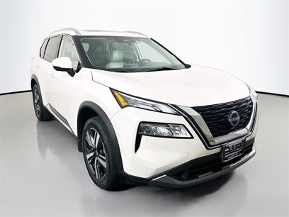 Used 2023 Nissan Rogue SL