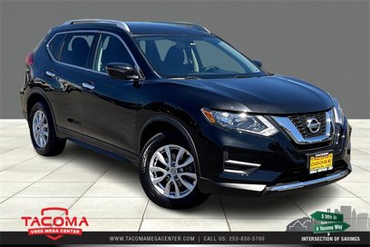 Used 2017 Nissan Rogue SV w/ SV Premium Package