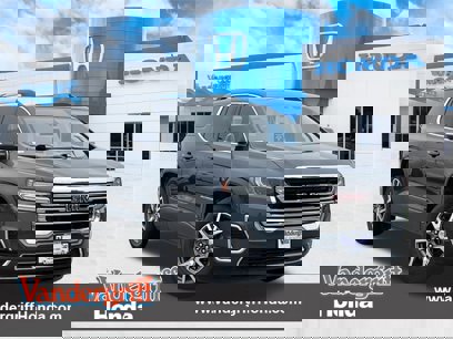 Used 2020 GMC Acadia SLE w/ Driver Convenience Package