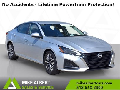 Used 2023 Nissan Altima 2.5 SV