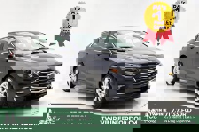 Used 2017 Chevrolet Malibu LT w/ Leather Package
