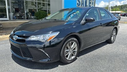 Used 2015 Toyota Camry SE