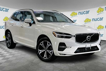 Used 2022 Volvo XC60 B5 Momentum w/ Protection Package