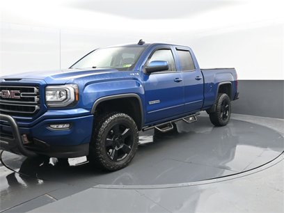 Used 2017 GMC Sierra 1500 SLE w/ SLE Value Package