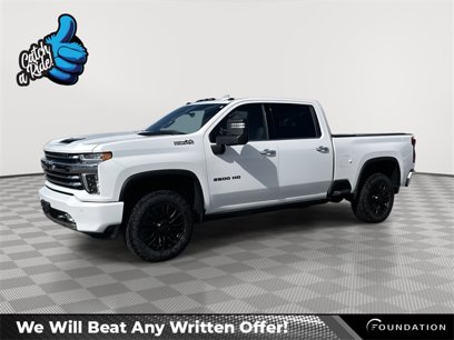 Certified 2022 Chevrolet Silverado 2500 High Country w/ LPO, Dark Essentials Package