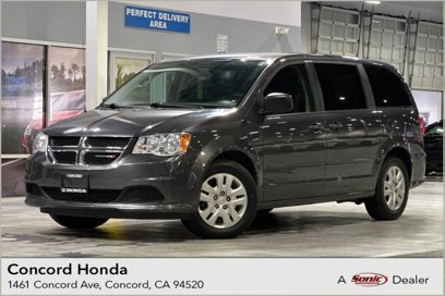 Used 2017 Dodge Grand Caravan SE w/ Power Window Group
