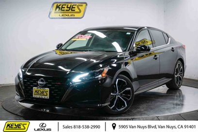 Used 2024 Nissan Altima 2.5 SR