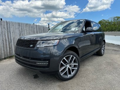 New 2025 Land Rover Range Rover Long Wheelbase SE