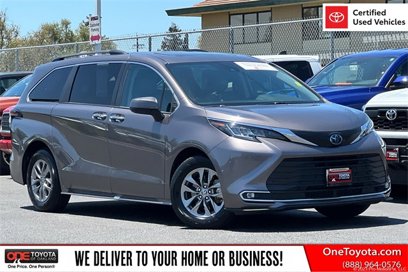 Certified 2023 Toyota Sienna XLE