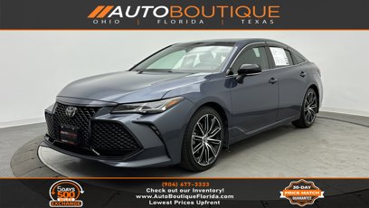 Used 2019 Toyota Avalon XLE