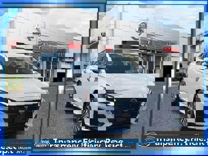 Used 2023 Nissan Altima 2.5 SV