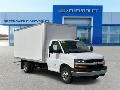 New 2024 Chevrolet Express 4500 w/ Power Convenience Package