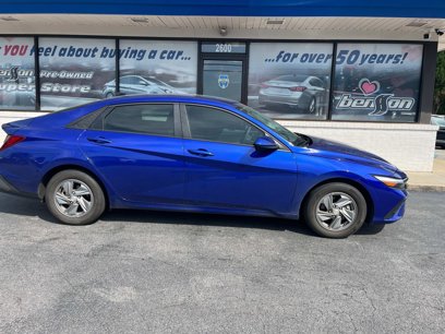 Certified 2024 Hyundai Elantra SE