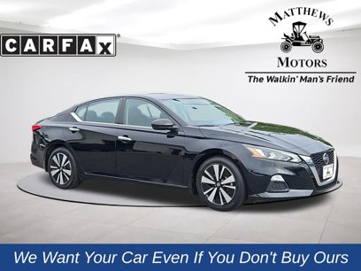 Used 2022 Nissan Altima 2.5 SV