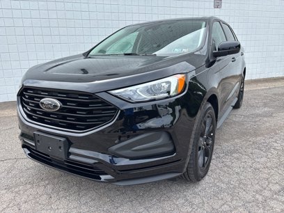 New 2024 Ford Edge SE w/ Black Appearance Package