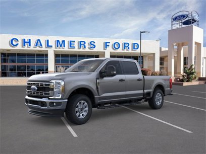 New 2025 Ford F350 XLT w/ FX4 Off-Road Package