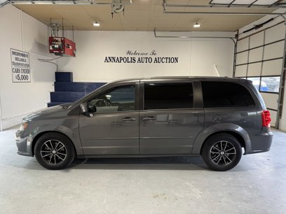 Used 2016 Dodge Grand Caravan R/T